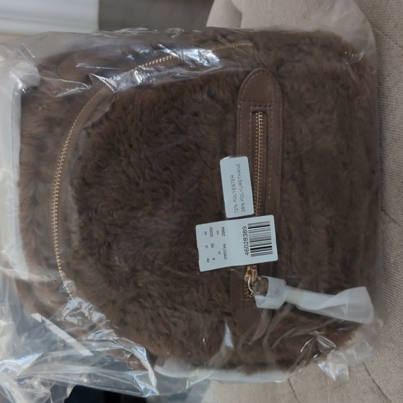 Express Teddy Fabric Plush Zip Up Brown Backpack with Adjustable Straps NWT - Picture 2 of 9